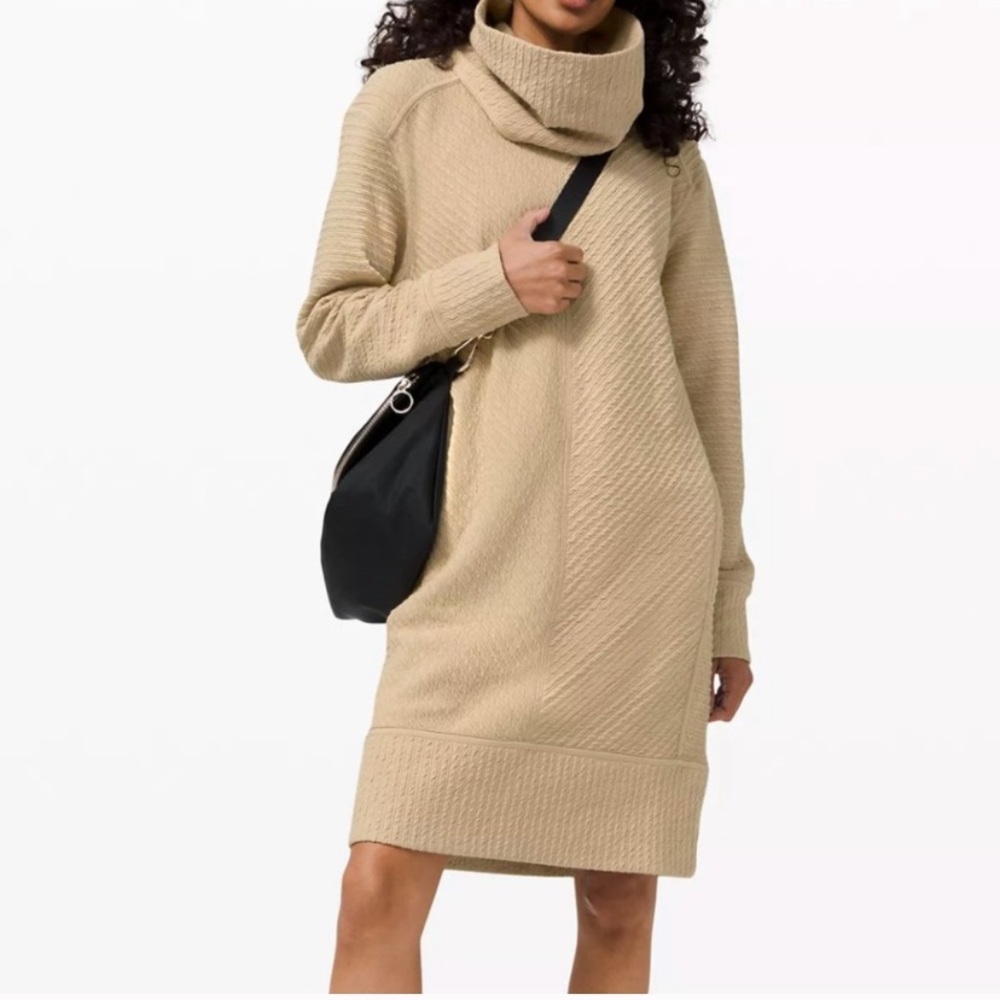 Lululemon On Repeat Dress